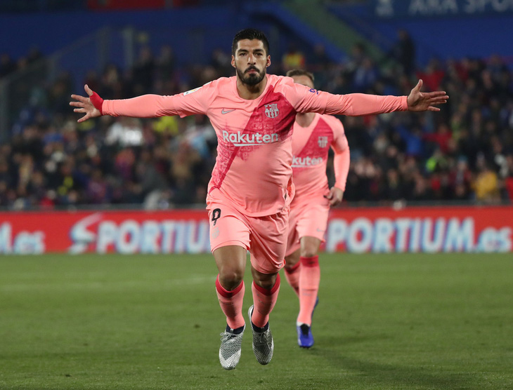 Song sát Messi - Suarez giúp Barca thẳng tiến - Ảnh 3.