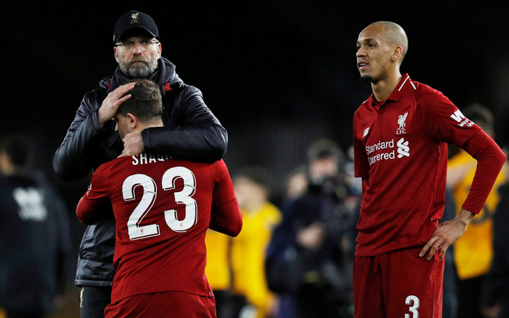 Liverpool bị Wolverhampton loại khỏi FA Cup