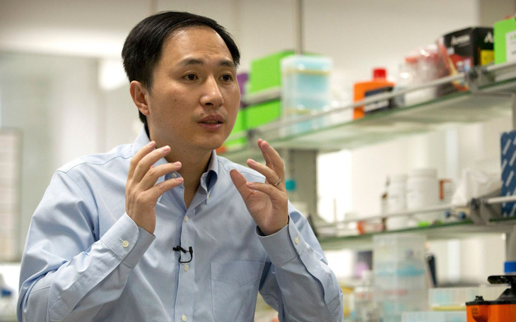 Án tử lơ lửng trên đầu nhà khoa học Trung Quốc chỉnh sửa gen