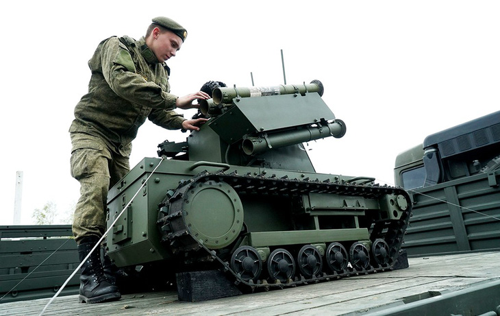 Vũ khí sát thương tự động - Kỳ 3: Máy bay và xe tăng không người lái của Nga - Ảnh 3.