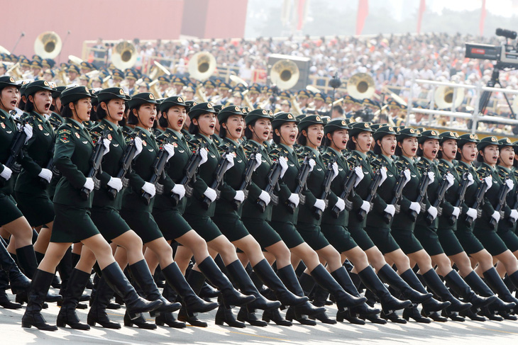 115.000 người tham gia duyệt binh kỷ niệm 70 năm quốc khánh Trung Quốc - Ảnh 9.