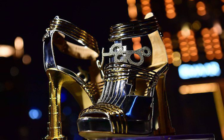 Dubai ra mắt đôi giày cao gót đắt nhất thế giới: 20 triệu USD