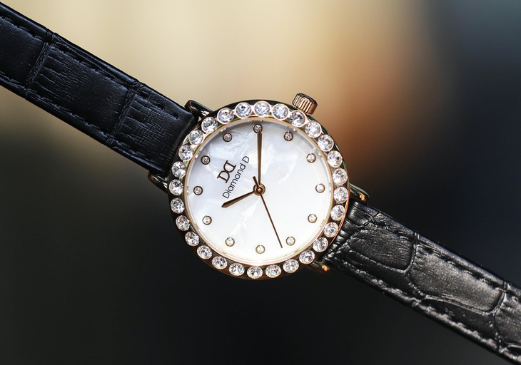 Đăng Quang Watch giảm giá đến 30% kèm nhiều ưu đãi dịp 20/10 - Ảnh 1.