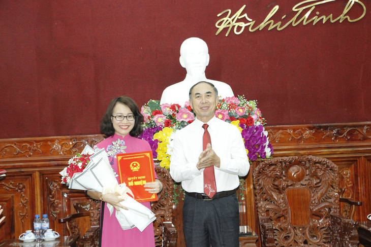 Bà Nguyễn Thị Minh Nhâm làm GĐ - TBT Đài PT-TH và báo Bình Phước - Ảnh 1.