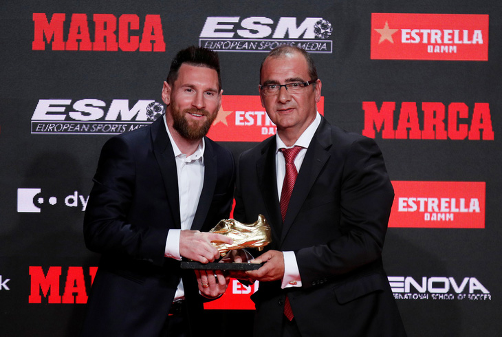 Messi lần thứ 6 đoạt Chiếc giày vàng châu Âu - Ảnh 3.