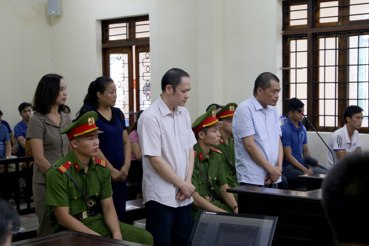 Đề xuất 8-9 năm tù với chủ mưu khởi xướng nâng điểm thi THPT Hà Giang - Ảnh 1.
