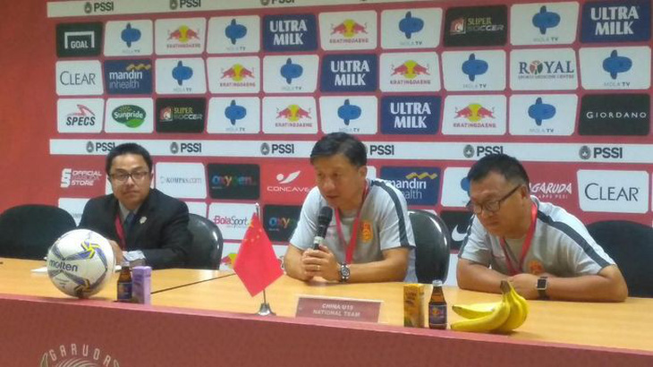 Thua ‘sốc’ U19 Indonesia, HLV U19 Trung Quốc đổ thừa do cầu thủ... mệt - Ảnh 1.