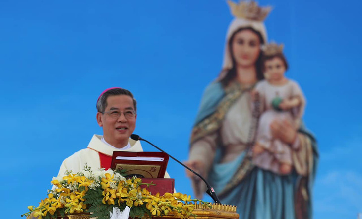 Đức cha Giuse Nguyễn Năng làm tân tổng giám mục Tổng giáo phận TP.HCM - Ảnh 1.