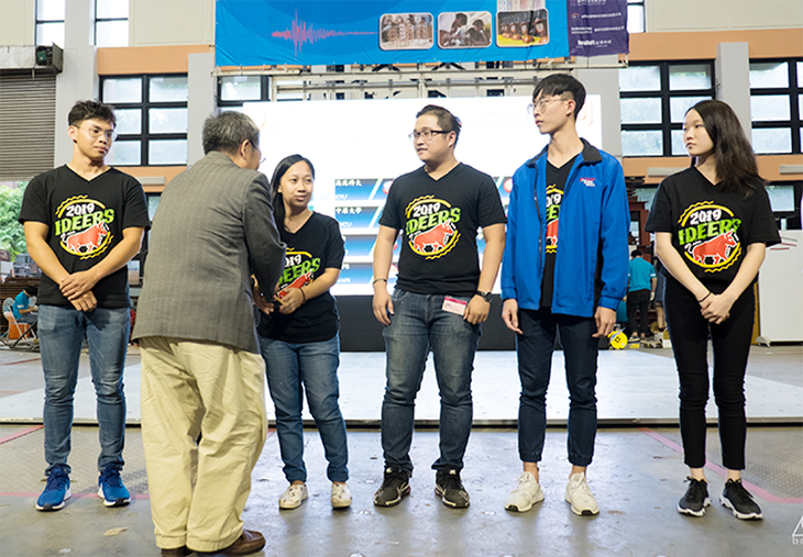 Sinh viên Duy Tân đoạt giải khuyến khích thiết kế nhà chống động đất 2019 - Ảnh 1.