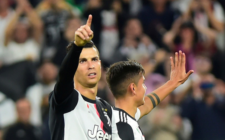 Ronaldo ‘nổ súng’, Juventus đè bẹp Leverkusen