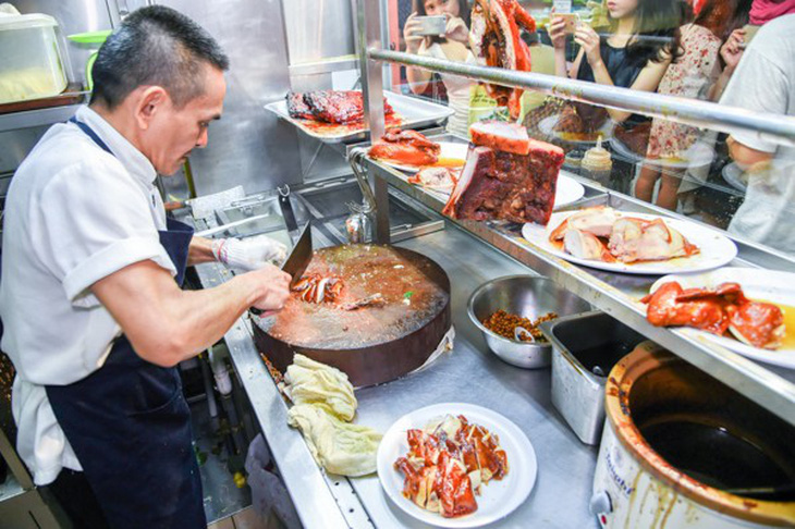 TP.HCM vào top 5 về thức ăn đường phố ngon nhất thế giới - Ảnh 2.