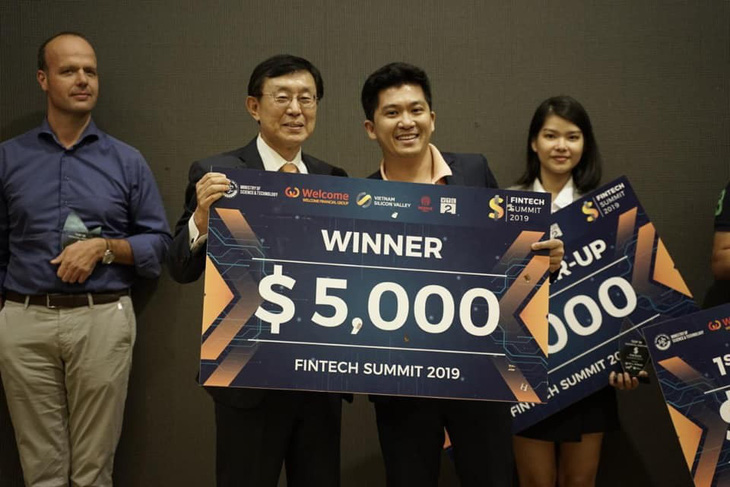 Startup Việt dám mơ lớn, kết nối ngân hàng quy mô toàn cầu - Ảnh 1.