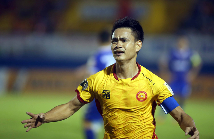 Hòa B.Bình Dương, Thanh Hóa giành quyền đá play-off để trụ hạng V-League 2020 - Ảnh 2.