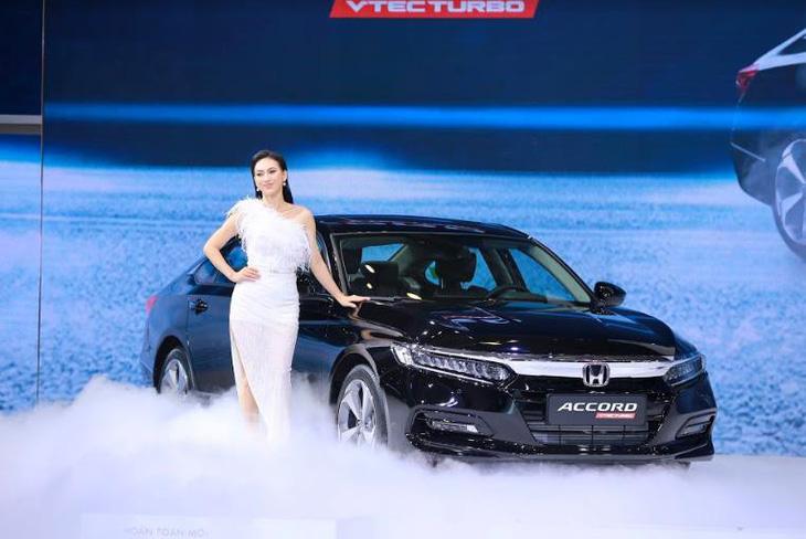 Honda Việt Nam giới thiệu mẫu xe Honda Accord hoàn toàn mới - Ảnh 1.