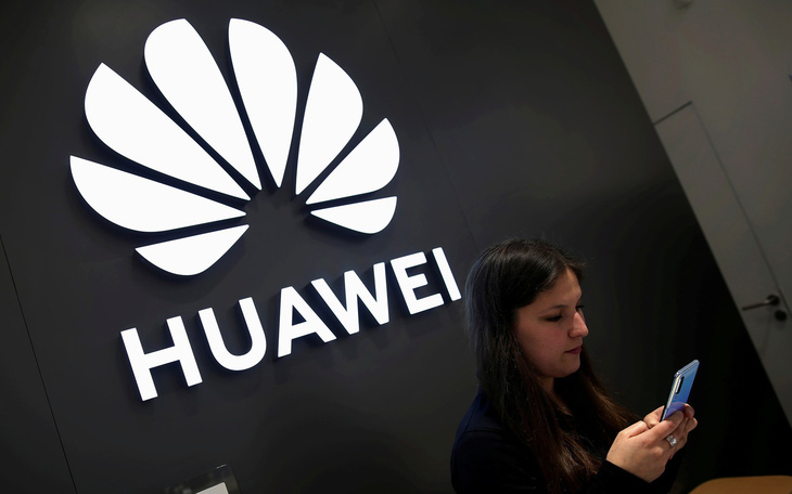 Huawei lách cửa cấm vận của Mỹ, sống nhờ công ty chip tại Anh