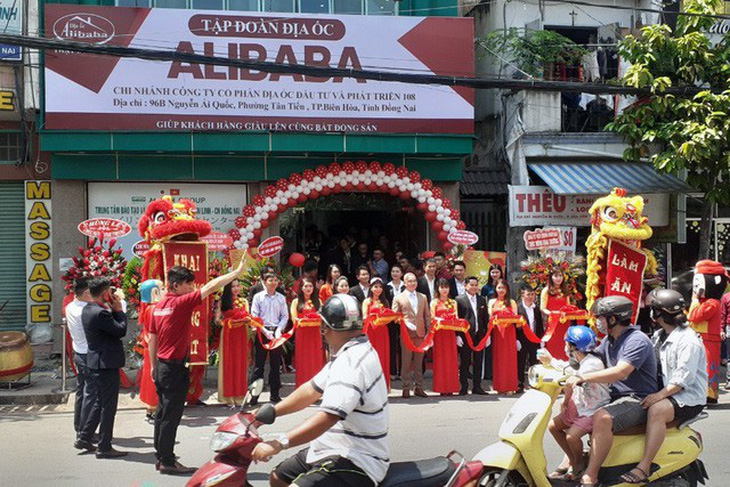 Lừa đảo gia tăng, Thủ tướng yêu cầu ngăn chặn, xử nghiêm - Ảnh 1.