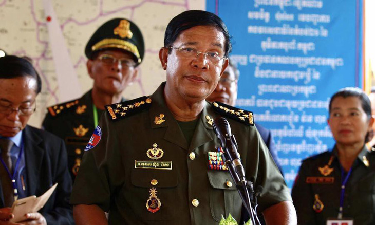 Ông Hun Sen cảnh báo nguy cơ đảo chính trong lễ Bon Om Touk - Ảnh 1.