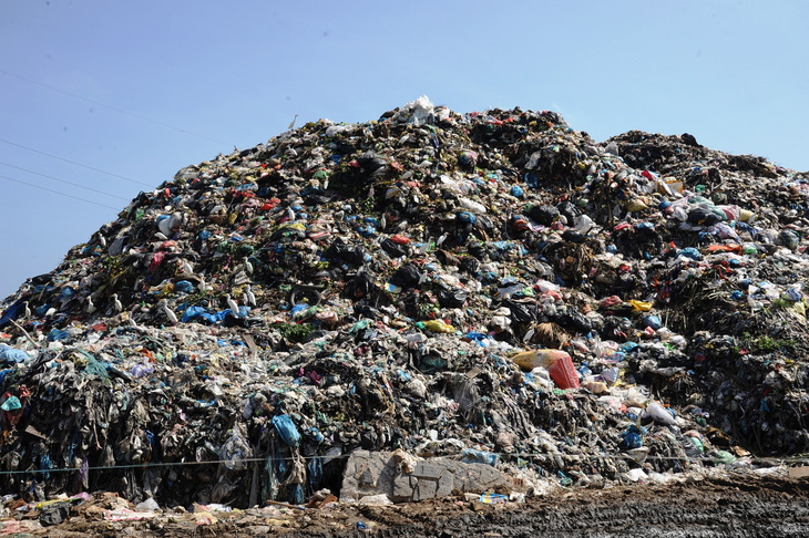 Sau cơn khủng hoảng rác, Quảng Nam bàn chuyện phân loại rác tại nguồn - Ảnh 4.