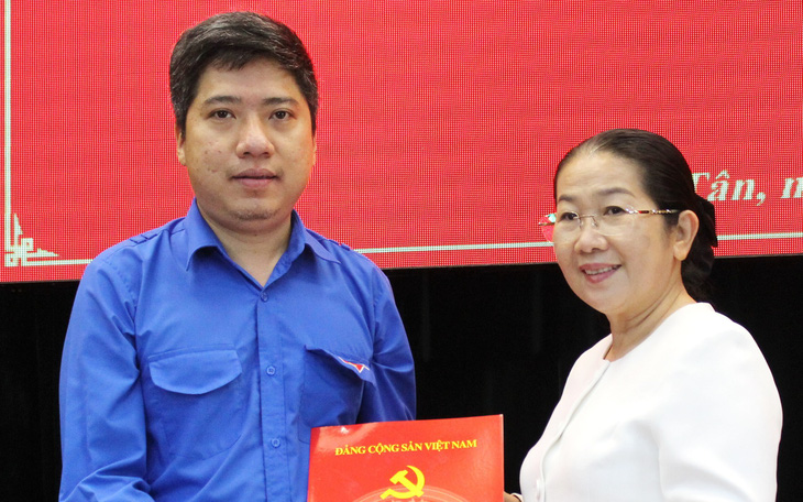 Anh Nguyễn Việt Quế Sơn làm phó bí thư Quận ủy Bình Tân