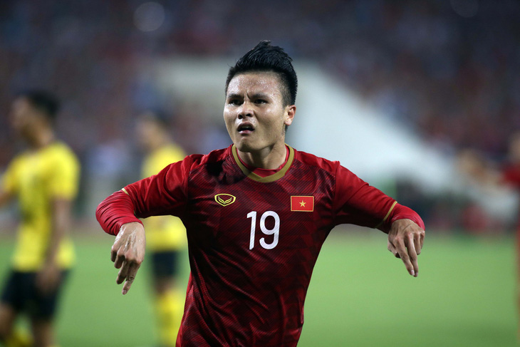 Quang Hải bắt đầu đua Quả bóng Vàng Việt Nam 2019 - Ảnh 2.