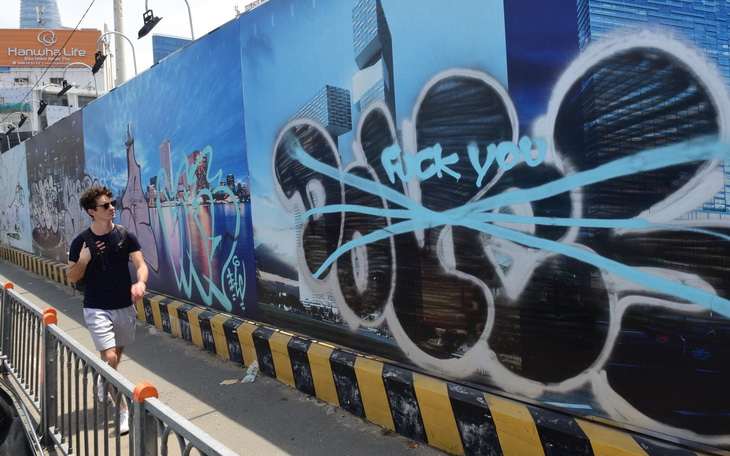 Graffiti nghệ thuật đích thực không bôi bẩn đường phố
