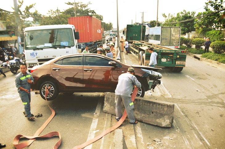 Gần 10.000 người chết vì tai nạn giao thông mỗi năm tại Việt Nam - Ảnh 1.