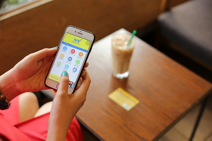 5 siêu tiện ích từ Mobile Banking bạn đã khám phá? - Ảnh 1.