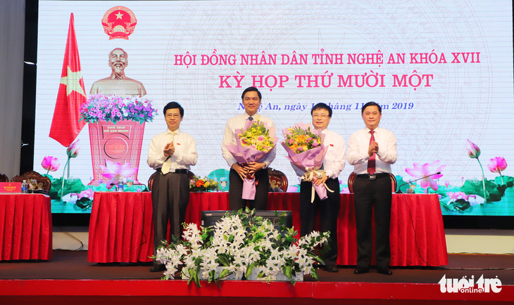 Nghệ An có hai phó chủ tịch tỉnh mới - Ảnh 1.