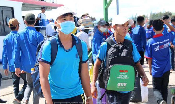 Bình Thuận không cho học sinh huyện đảo Phú Quý thi THPT quốc gia tại chỗ - Ảnh 1.