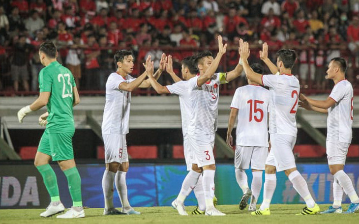 Liên đoàn Bóng đá châu Á: Việt Nam hướng đến 3 điểm trước UAE