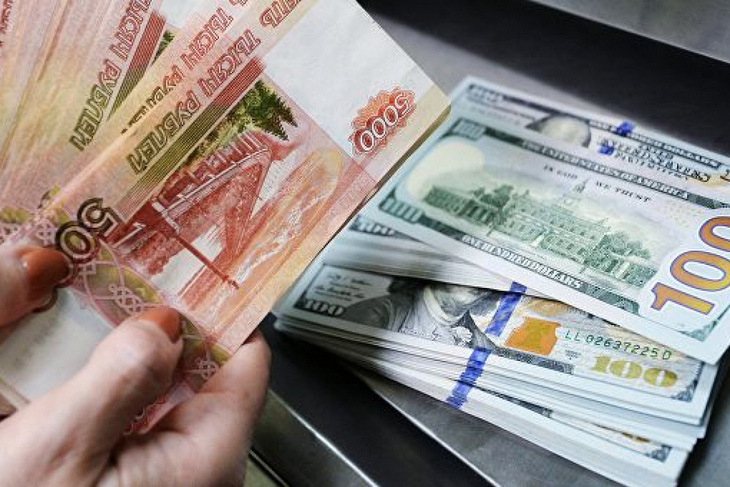 Nga giảm tỉ lệ đồng USD trong Quỹ Thịnh vượng Quốc gia - Ảnh 1.