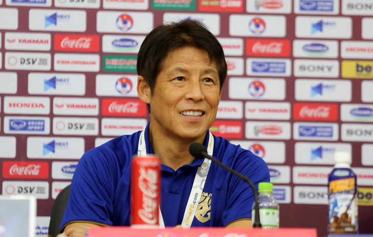 HLV Akira Nishino: Tôi gặp áp lực khi phải đấu với tuyển Việt Nam tại Mỹ Đình - Ảnh 1.