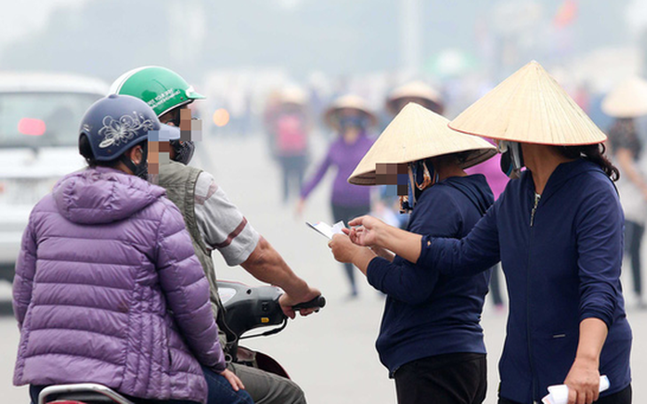 Công an thu giữ gần 1.000 vé giả trận Việt Nam - Thái Lan, bắt giữ nhiều người