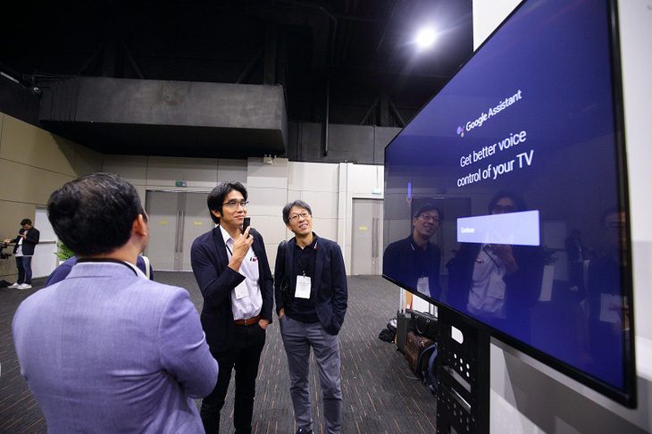 VinSmart hợp tác Google phát triển tivi thông minh - Ảnh 1.