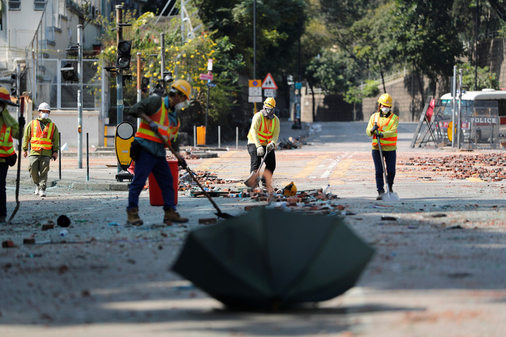 Bắc Kinh phản ứng đầy quyết liệt với Mỹ về dự luật Hong Kong - Ảnh 2.