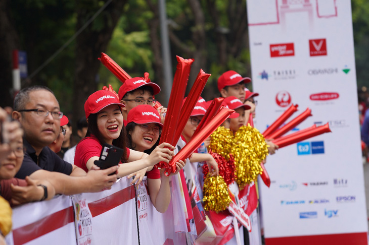 Vietjet cùng máy bay Amy chạy tiếp sức tại giải Kizuna Ekiden 2019 - Ảnh 8.