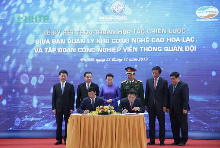Điện thoại 5G đầu tiên ở Việt Nam sẽ sản xuất tại Hòa Lạc - Ảnh 3.