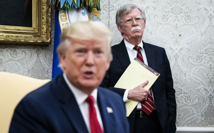 Cựu cố vấn John Bolton được Twitter trả lại tài khoản 