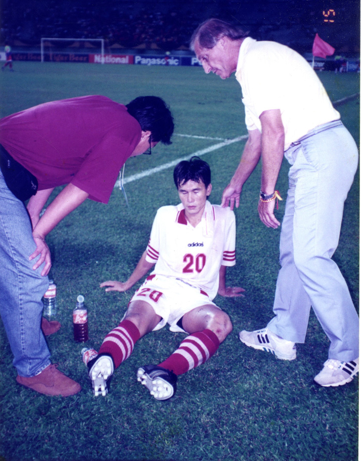 30 năm biên niên sử SEA Games - Kỳ 3: SEA Games 1995 - định danh bóng đá Việt - Ảnh 3.