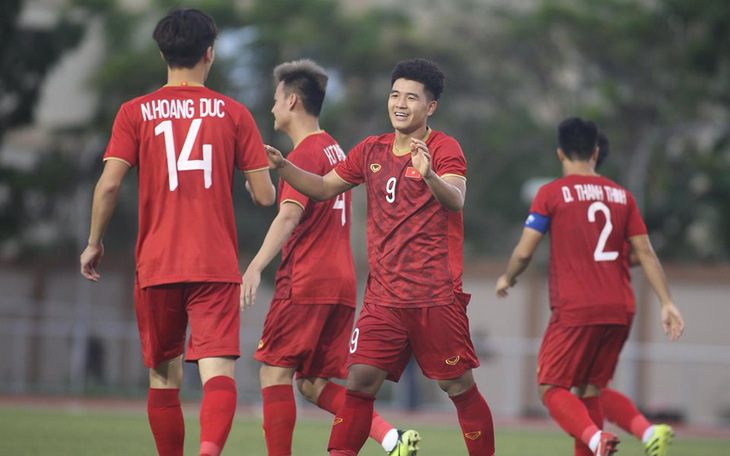 Chưa cần Quang Hải và Văn Hậu, U22 Việt Nam vẫn đè bẹp Brunei 6-0
