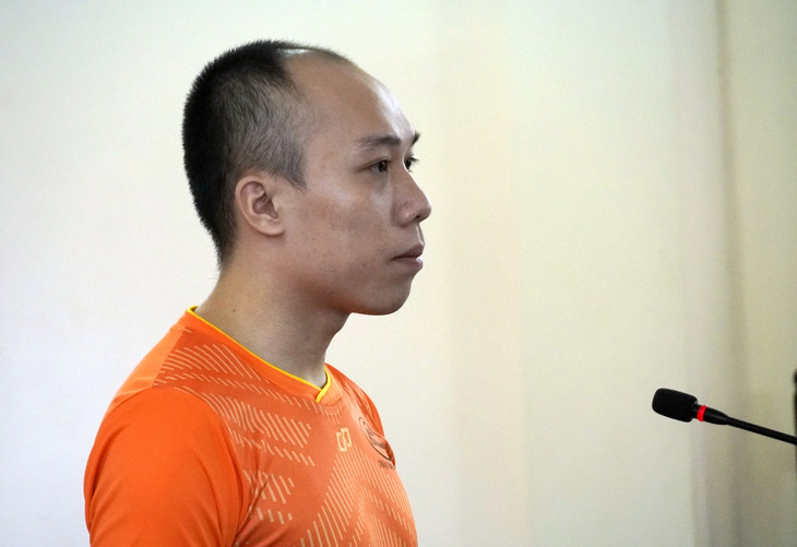 Tòa đang xét xử 4 nhân viên địa ốc Alibaba - Ảnh 4.