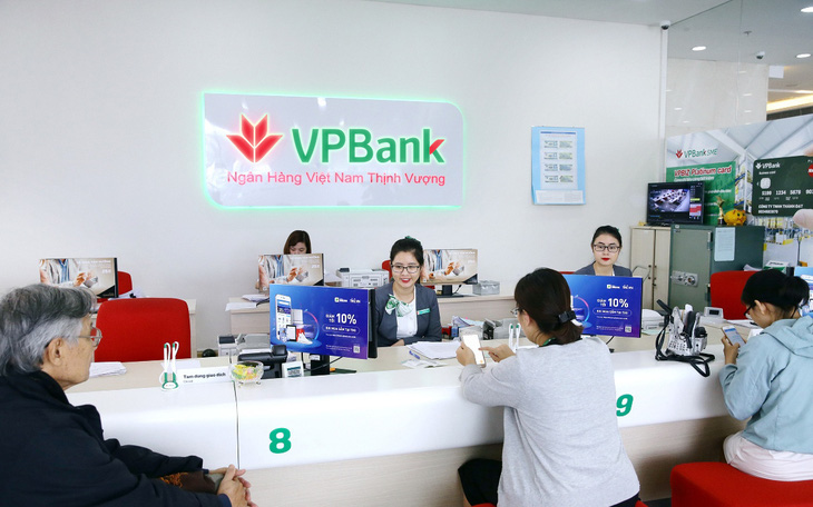 VPBank và FE Credit ủng hộ 15 tỉ phòng chống dịch COVID-19