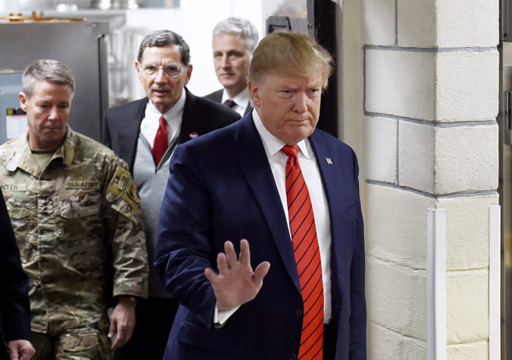 Hậu cần Mỹ tung đủ chiêu trò đánh lừa để đưa ông Trump đi Afghanistan - Ảnh 8.