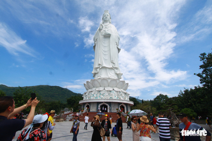 88% khách đi tour giá rẻ vào Đà Nẵng là khách Trung Quốc - Ảnh 1.