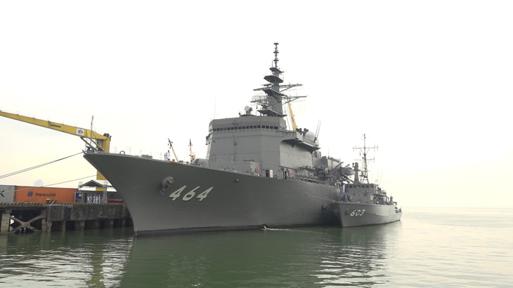 Tàu quét mìn Nhật Bản thăm thành phố Đà Nẵng - Ảnh 1.