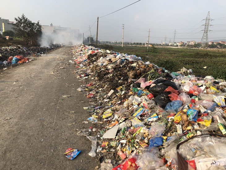 Mục sở thị con đường ô nhiễm nhất Việt Nam - Ảnh 7.