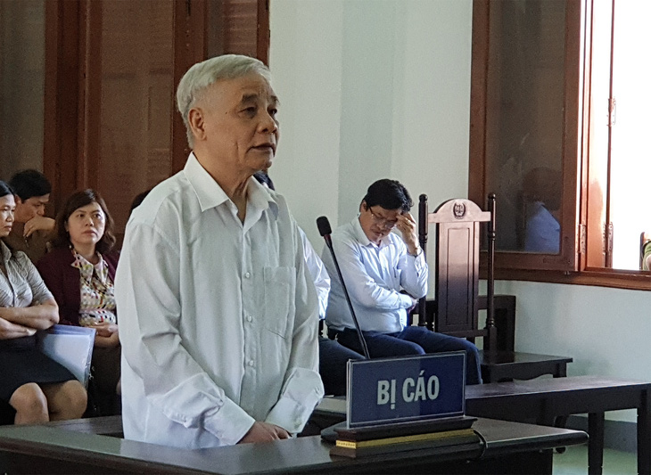 Cựu chánh án TAND tỉnh Phú Yên nhận tiền nhưng không biết là tham ô - Ảnh 2.