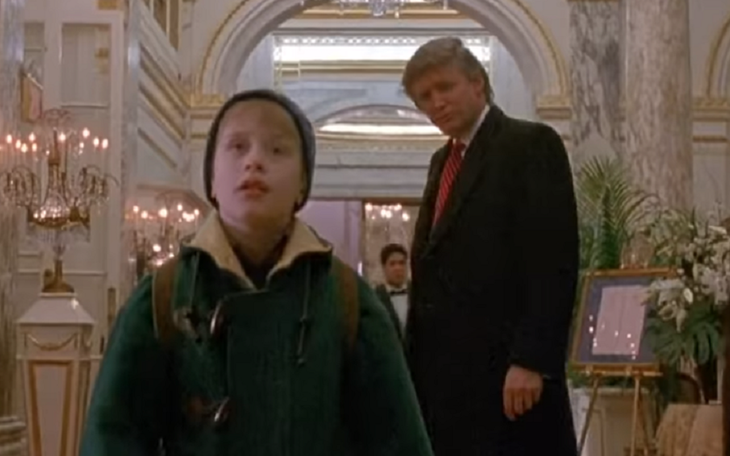 Video Giáng sinh, ông Trump ôn lại kỷ niệm đóng phim 