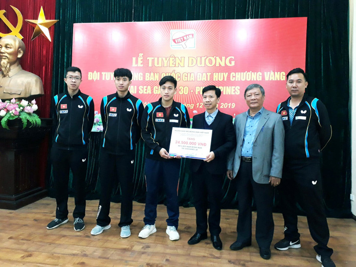 Trao thưởng 200 triệu đồng cho tấm huy chương vàng bóng bàn tại SEA Games 30 - Ảnh 1.