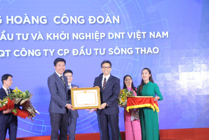 72 gương mặt nhận giải Doanh nhân trẻ khởi nghiệp xuất sắc - Ảnh 2.